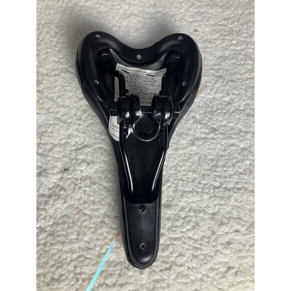 Lot of 2 SCHWINN & HUFFY Bike Saddles / Seats – Universal Bicycle Replacement - Picture 9 of 15